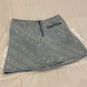 BDG - White & Blue - Denim - Mini Skirt - Women’s 0